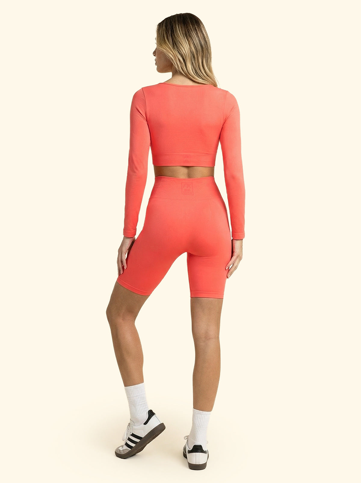 T-Shirt Crop Seamless F**K Corallo 05SM02-CR