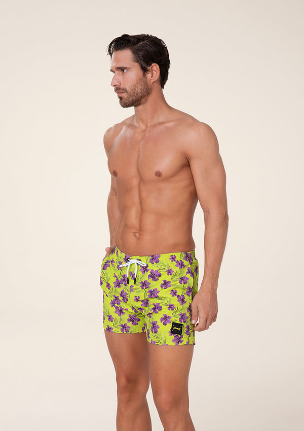 Pantalones cortos de fantasía tropical de humor