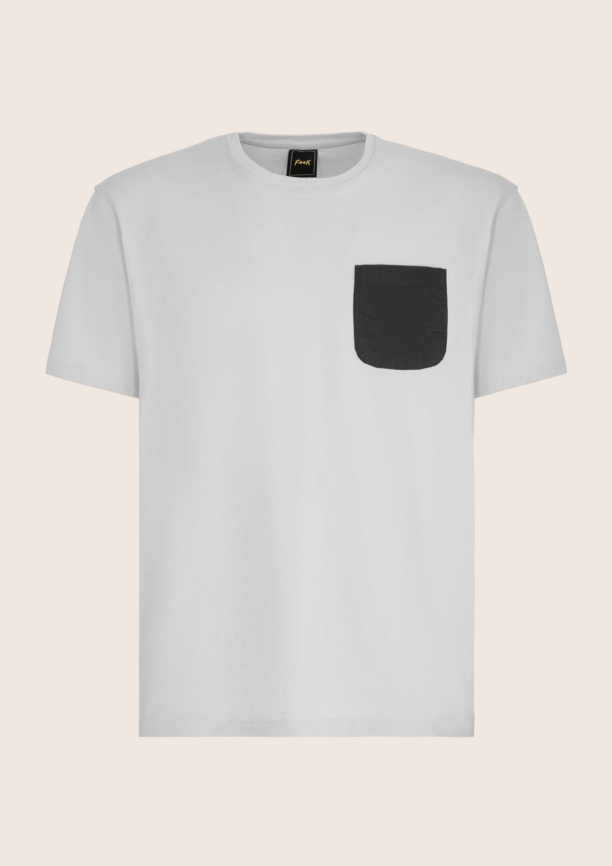 Image of T-shirt με τσέπη