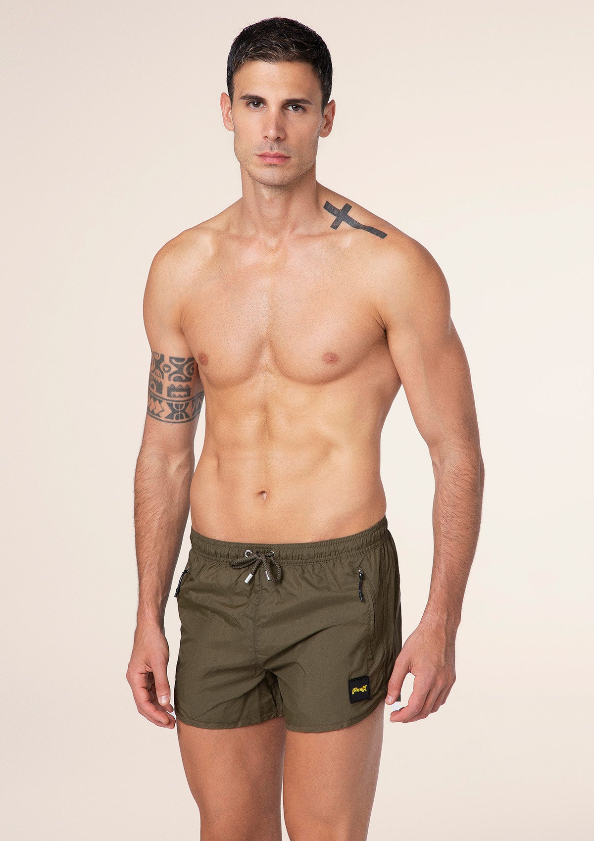 Shorts cara F**K Green militar M01BU03-MG