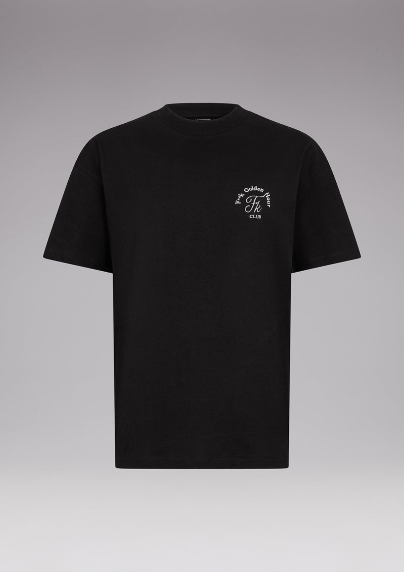 Camiseta negra sobre unifit
