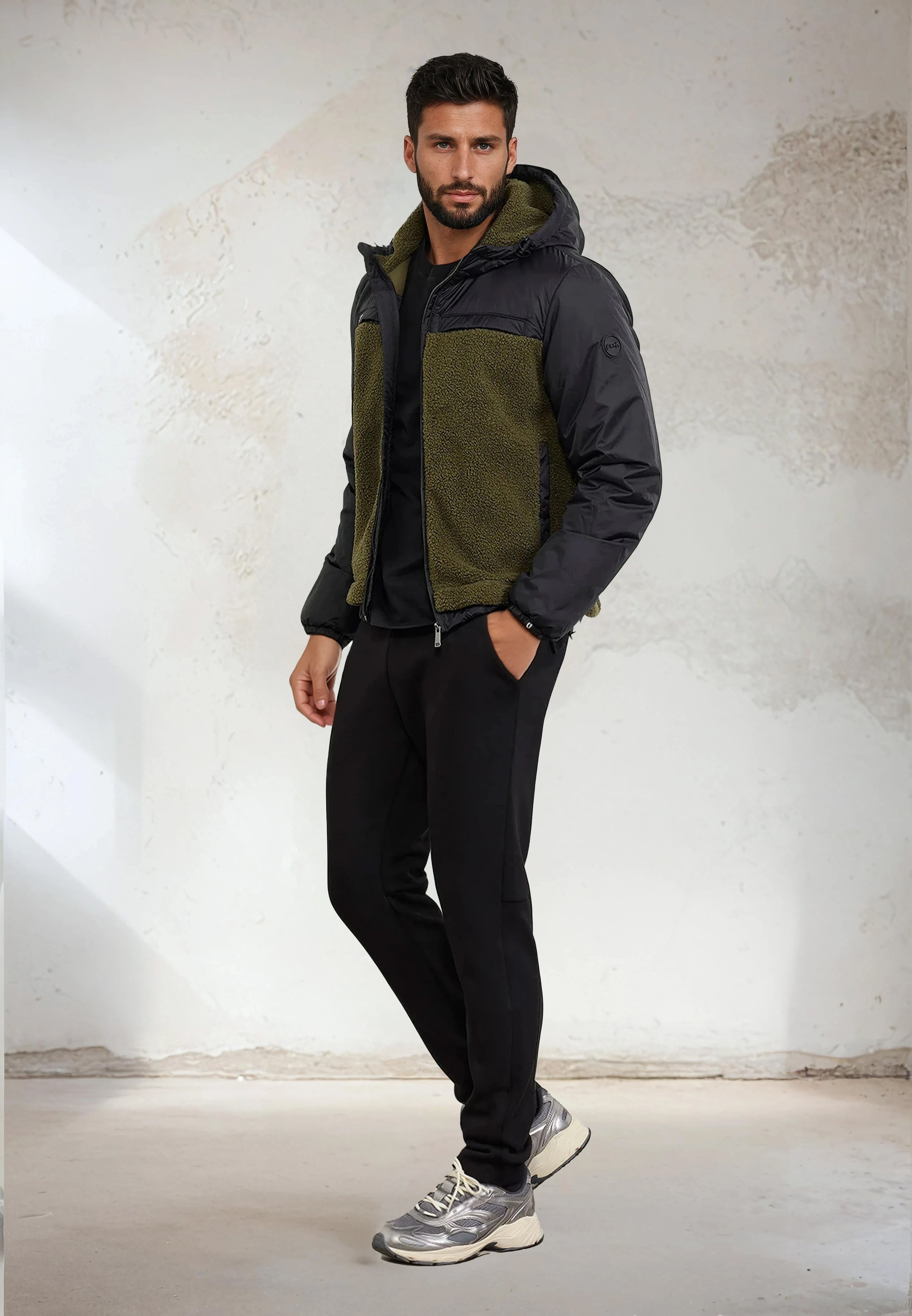 Image of Giubbotto Imbottito con Cappuccio Uomo F**K Verde Militare M3200-MG