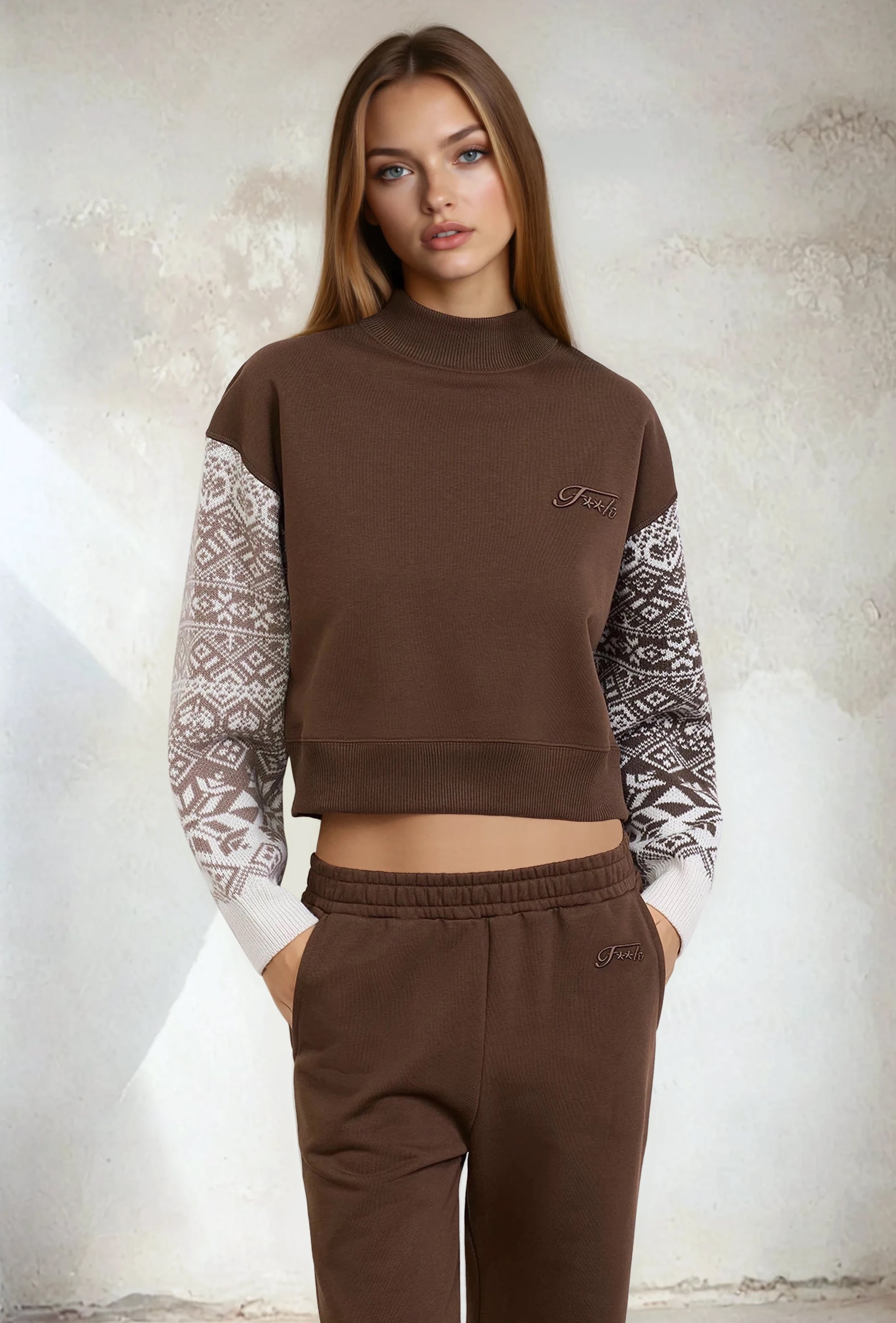 Felpa Crop Donna F**K Marrone W0202-BN