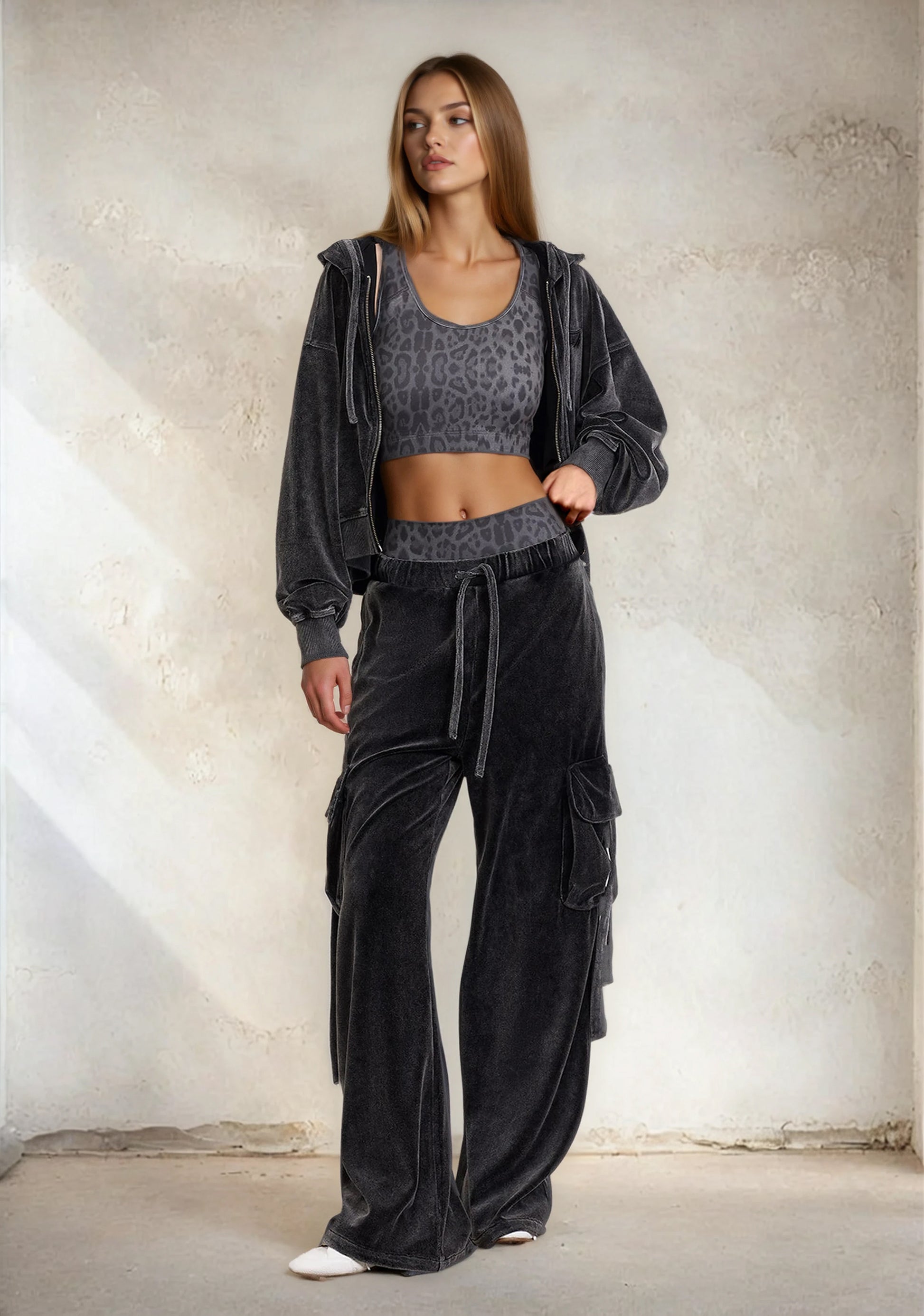 Pantallona Cargo për femra F**K E zezë W0412-BK