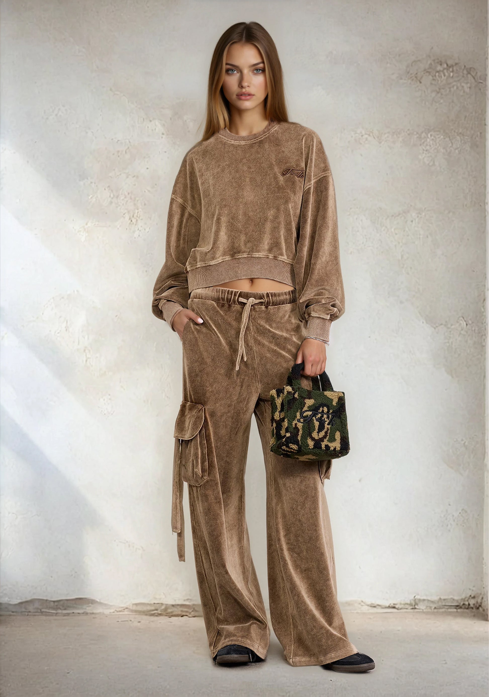 Felpa crop Donna F**K Light brown W0406-LB