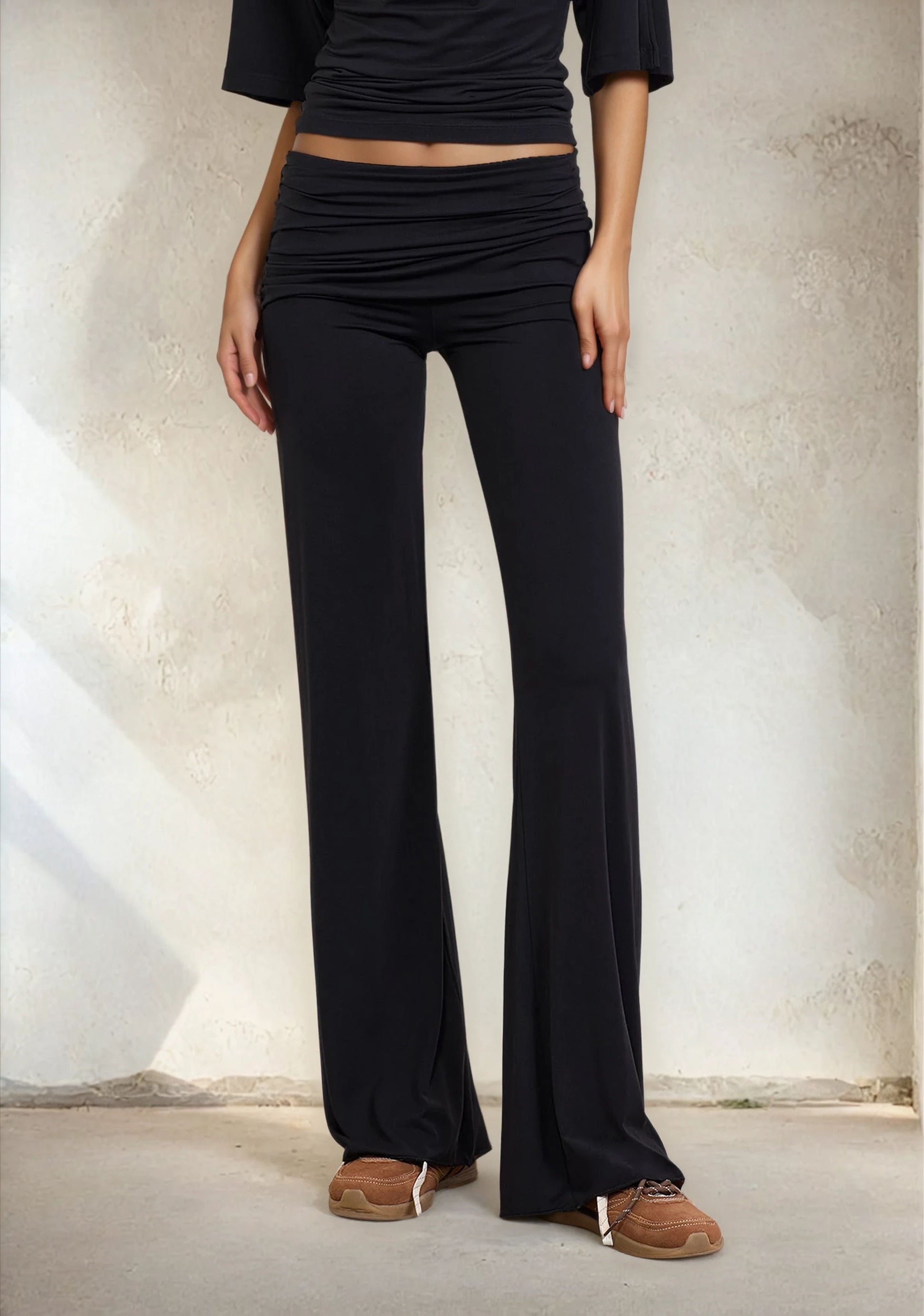 pantallona grash F**K E zezë W0612-BK